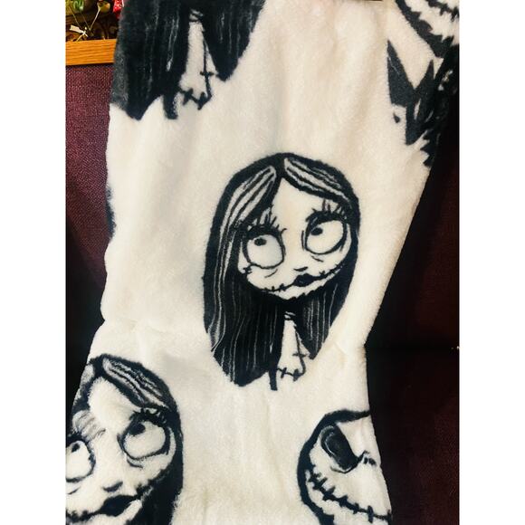 Nightmare before Christmas Sally and Jack Skellington faux rabbit - Picture 2 of 5